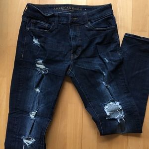 AE Extreme Flex Distressed Jeans 30x32